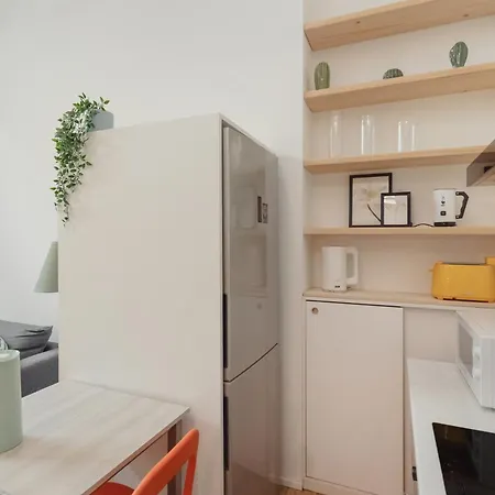 Gohost - Lovely Loft In The Heart Of Apartament Mediolan